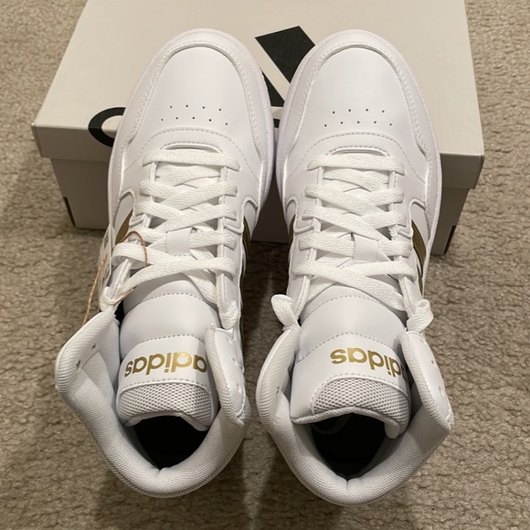 Adidas HOOPS 3.0 MID LIFESTYLE BASKETBALL CLASSIC SHOES women size 7 BNWB - Picture 3 of 8